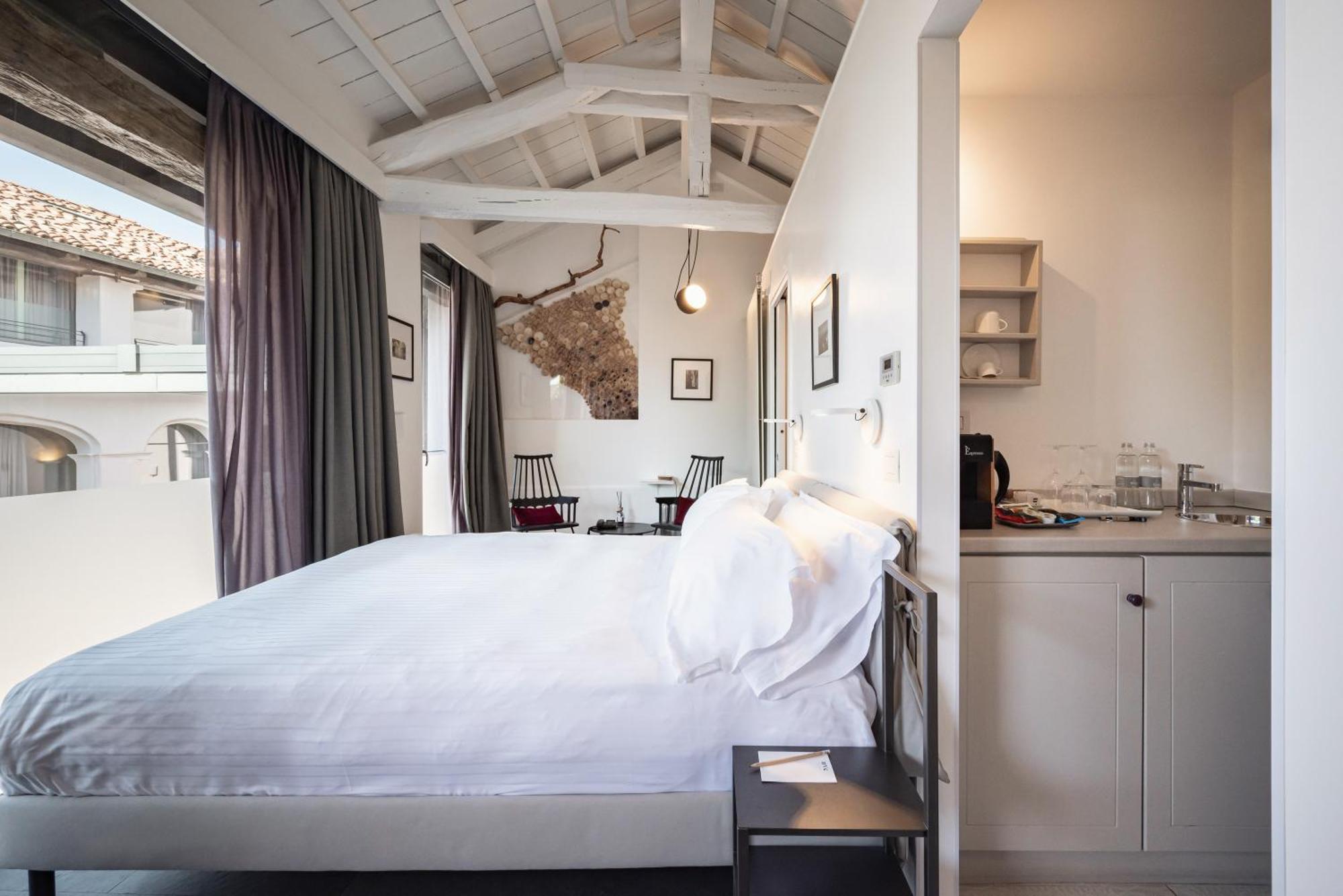 Uve Rooms & Wine Bar La Morra Luaran gambar