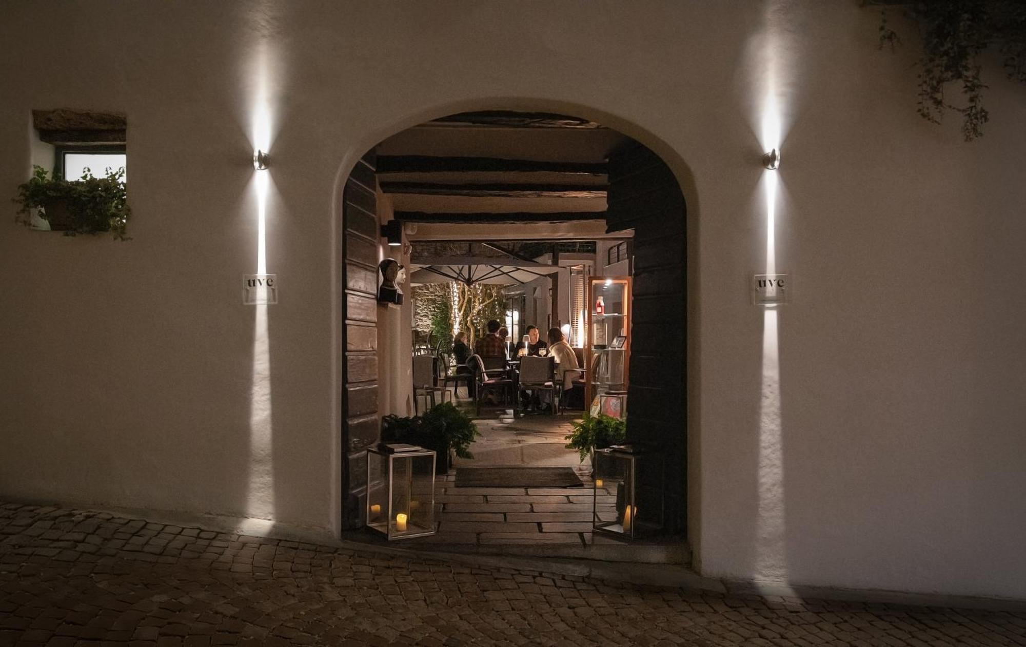Uve Rooms & Wine Bar La Morra Luaran gambar