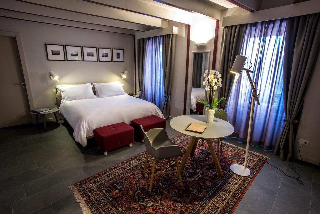 Uve Rooms & Wine Bar La Morra Luaran gambar