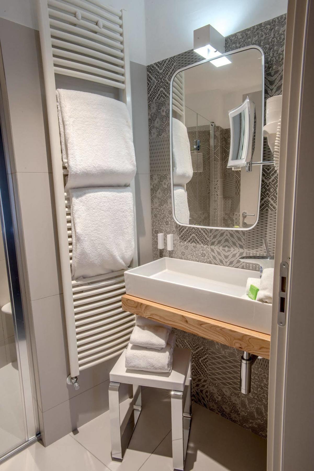 Uve Rooms & Wine Bar La Morra Luaran gambar