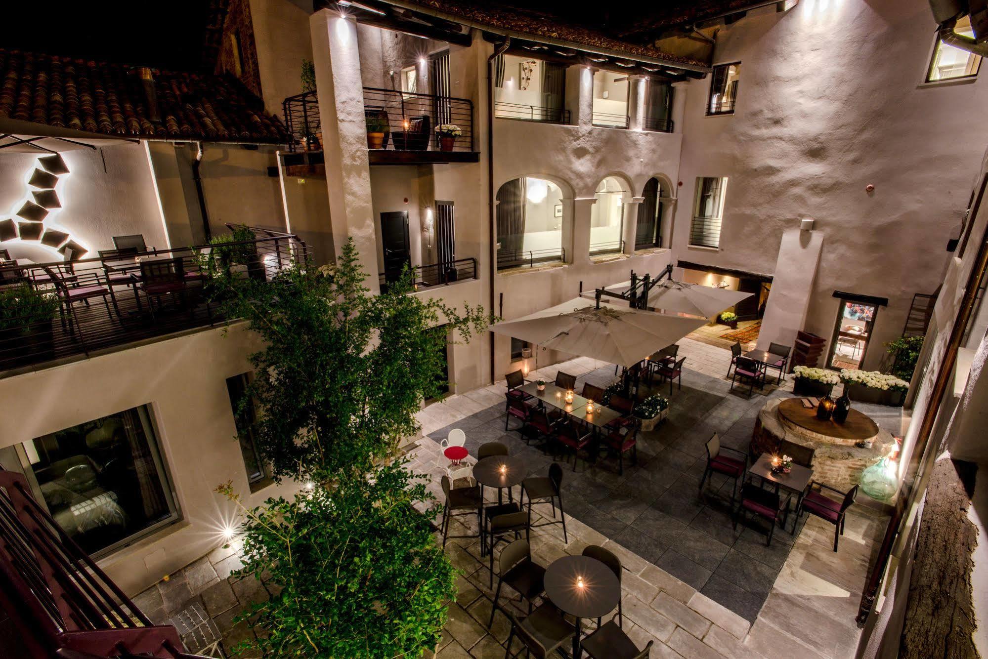 Uve Rooms & Wine Bar La Morra Luaran gambar