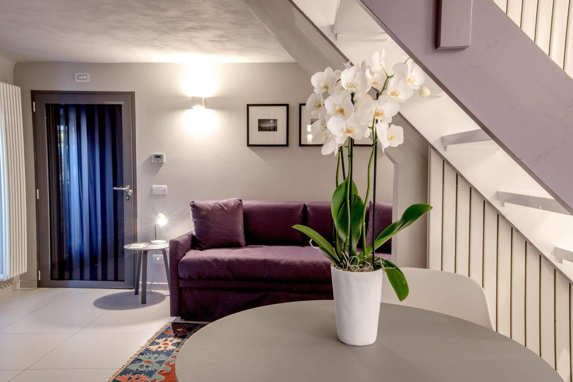 Uve Rooms & Wine Bar La Morra Luaran gambar
